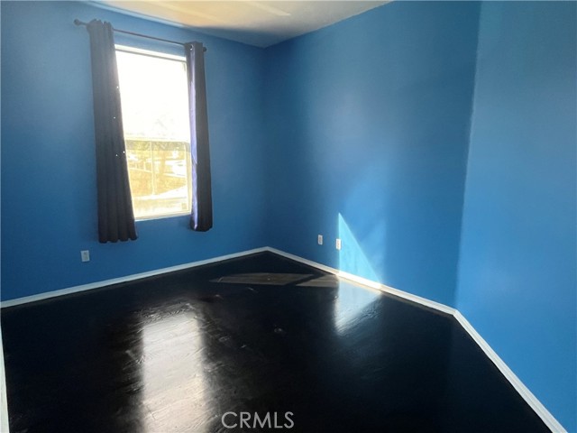 511 Shasta Drive, Corona CA: https://media.crmls.org/medias/c957d3b5-ed4d-4253-9958-8ce3ebcc7571.jpg