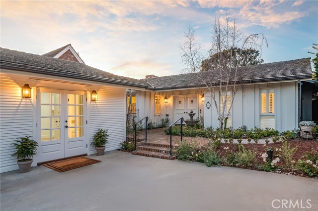 Detail Gallery Image 2 of 30 For 360 Diamond St, Laguna Beach,  CA 92651 - 4 Beds | 3 Baths