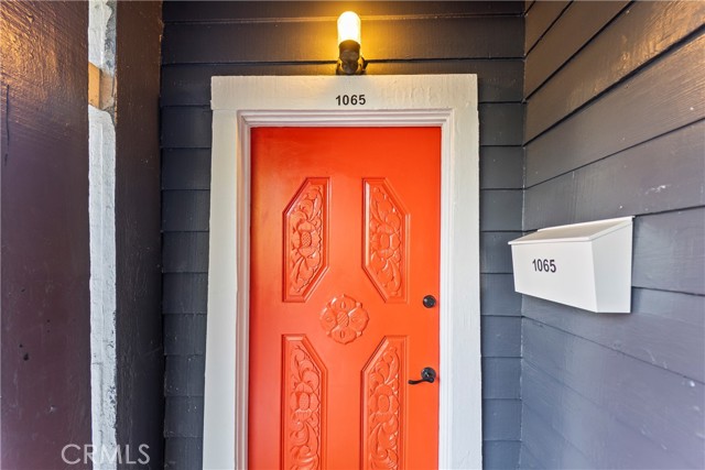 Detail Gallery Image 3 of 12 For 1065 Laguna, Los Angeles,  CA 90026 - 0 Beds | 1 Baths