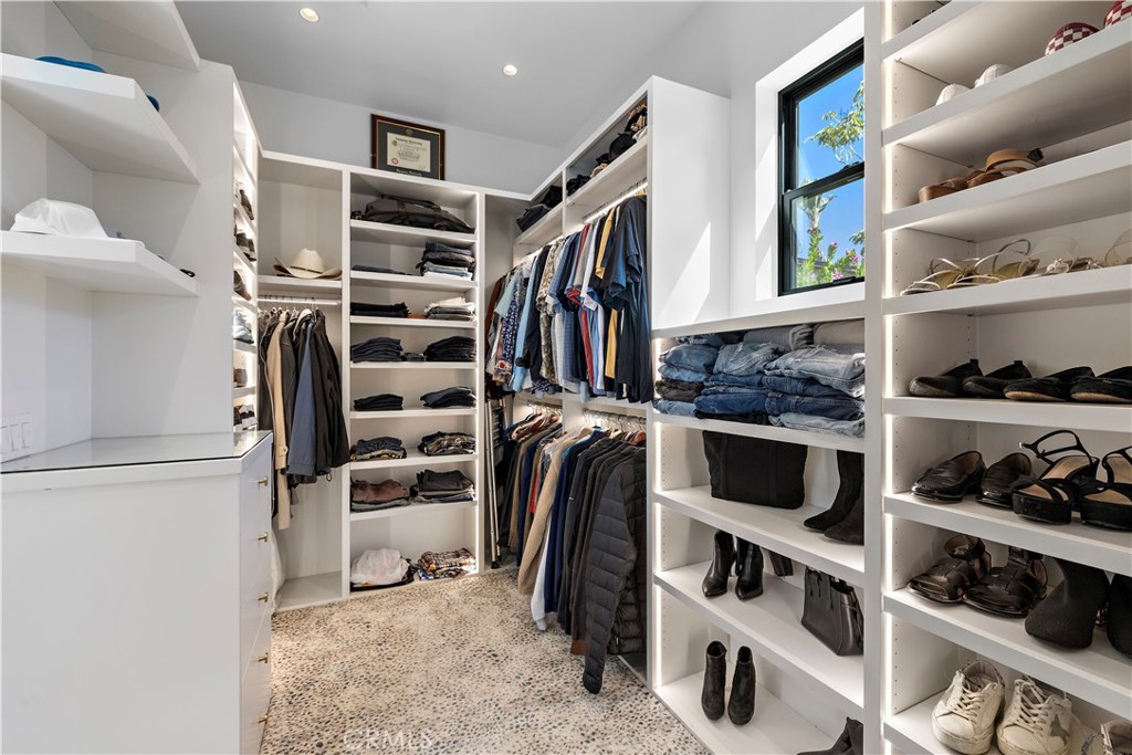 MLS #OC26134961 image #24