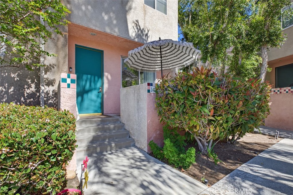 13901 Olive View Lane #14