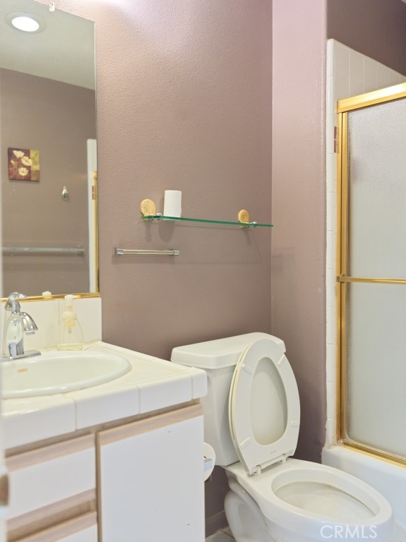 Detail Gallery Image 14 of 71 For 438 S Garfield Ave #E,  Monterey Park,  CA 91754 - 4 Beds | 3 Baths