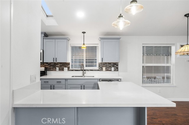 9850 Garfield, Huntington Beach CA: https://media.crmls.org/medias/c95c0924-8f88-48b9-b440-0fde373af58f.jpg