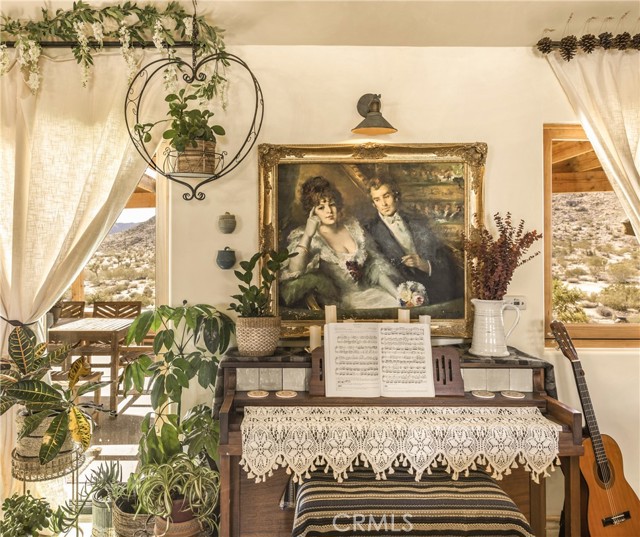 Detail Gallery Image 16 of 74 For 5517 Bartlett Mountain Rd, Joshua Tree,  CA 92252 - 2 Beds | 2 Baths