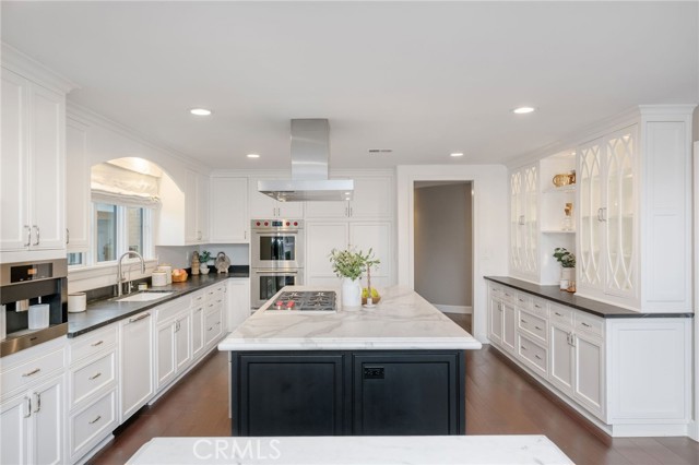 1704 Poinsettia, Manhattan Beach, California 90266, 4 Bedrooms Bedrooms, ,3 BathroomsBathrooms,Residential,For Sale,Poinsettia,SB26093212
