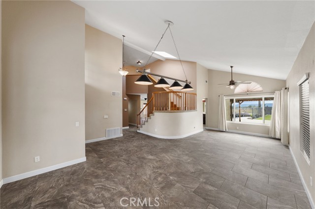 23573 Spindle Way, Murrieta CA: https://media.crmls.org/medias/c95cef15-832b-41e2-b78a-4edff5402eab.jpg