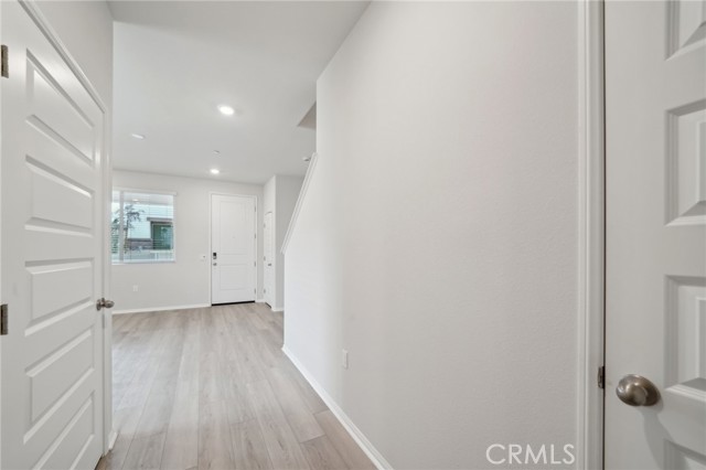 1553 Stratus Drive, Pomona CA: https://media.crmls.org/medias/c95e04f5-8d59-4ac2-a7ee-239d8187659a.jpg