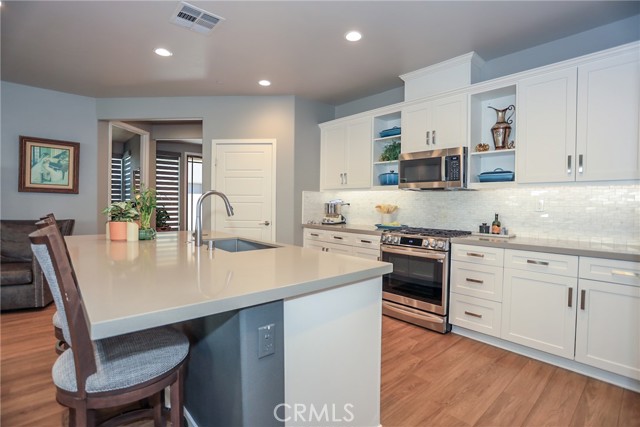 Detail Gallery Image 17 of 58 For 1660 Spring Run, Beaumont,  CA 92223 - 3 Beds | 2 Baths