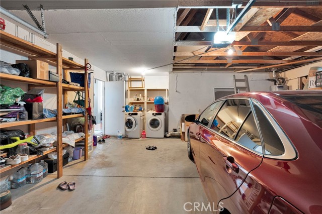 11117 Villa, Adelanto CA: https://media.crmls.org/medias/c9608715-4308-44be-8f53-42b1a9f34d12.jpg