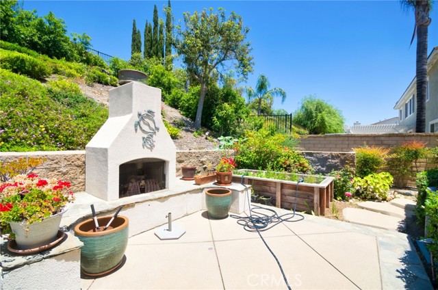 Detail Gallery Image 7 of 29 For 12430 Split Rein Dr, Rancho Cucamonga,  CA 91739 - 4 Beds | 2/1 Baths