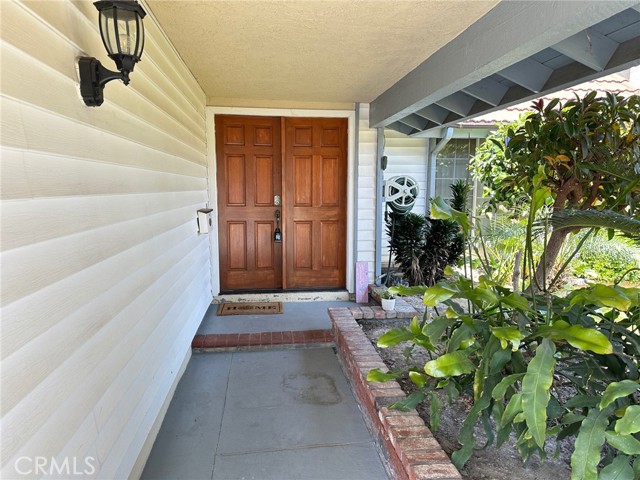 Detail Gallery Image 2 of 32 For 17325 De Groot Pl, Cerritos,  CA 90703 - 4 Beds | 3 Baths