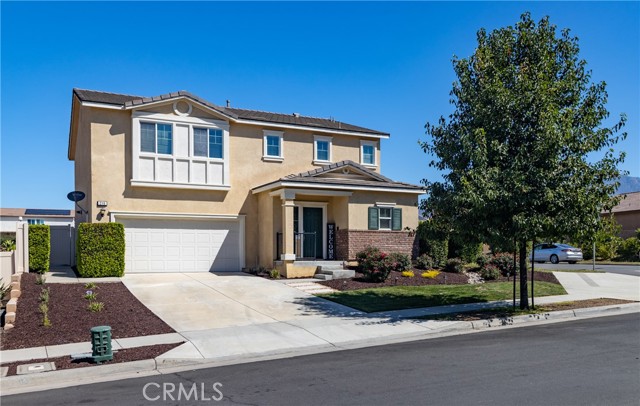 216 Colonial Drive, Calimesa CA: https://media.crmls.org/medias/c9623884-d146-4c2f-a511-8914e21f1c23.jpg