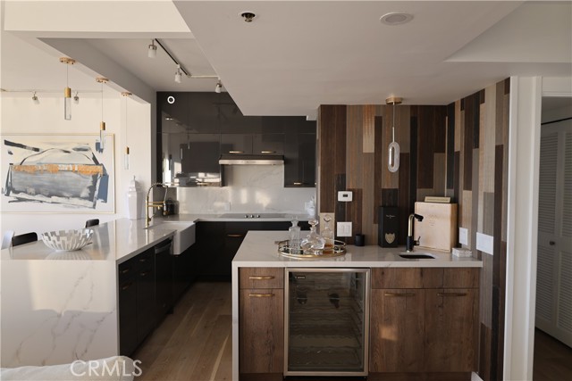 Detail Gallery Image 10 of 38 For 222 Monterey Rd #1603,  Glendale,  CA 91206 - 2 Beds | 2 Baths