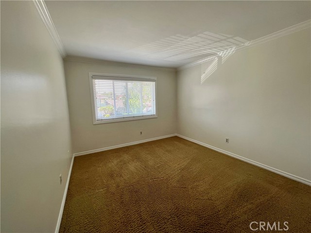 Detail Gallery Image 18 of 23 For 10201 Jon Day Dr, Huntington Beach,  CA 92646 - 3 Beds | 2/1 Baths