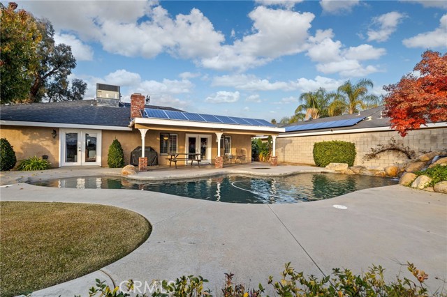 Detail Gallery Image 39 of 47 For 6001 Meadow Glen, Bakersfield,  CA 93306 - 3 Beds | 2 Baths