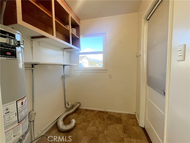 Detail Gallery Image 9 of 19 For 911 Park Ave, Calimesa,  CA 92320 - 2 Beds | 1 Baths