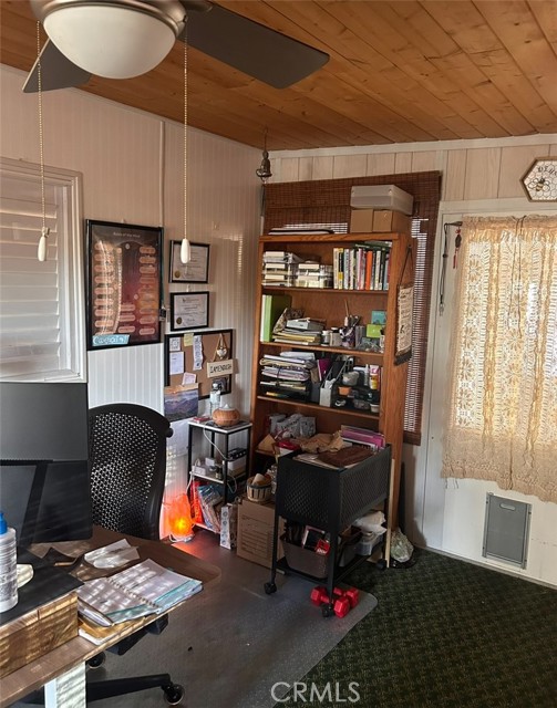 Detail Gallery Image 32 of 50 For 23509 via Chantilly, Valencia,  CA 91355 - 2 Beds | 2 Baths