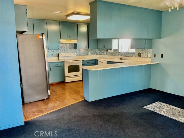 Detail Gallery Image 7 of 39 For 73842 White Sands, Twentynine Palms,  CA 92277 - 4 Beds | 2 Baths