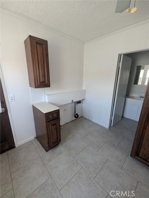 891 W Elberon Avenue, San Pedro CA: https://media.crmls.org/medias/c9646c71-c778-4694-b30d-cf7b893bb36b.jpg