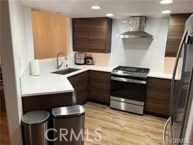 Detail Gallery Image 4 of 11 For 25121 via Terracina, Laguna Niguel,  CA 92677 - 2 Beds | 2 Baths