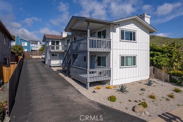 Detail Gallery Image 1 of 45 For 184 Birch Ave, Cayucos,  CA 93430 - 6 Beds | 6/1 Baths