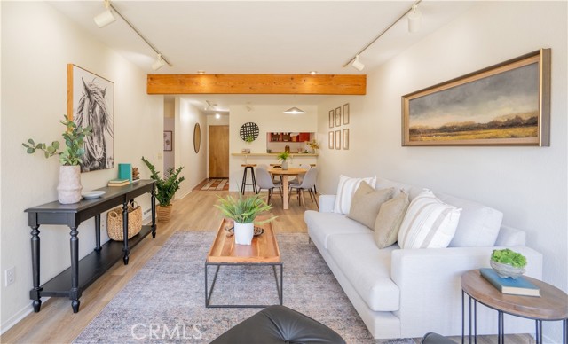 Detail Gallery Image 4 of 25 For 680 Chorro St #17,  San Luis Obispo,  CA 93401 - 2 Beds | 1 Baths