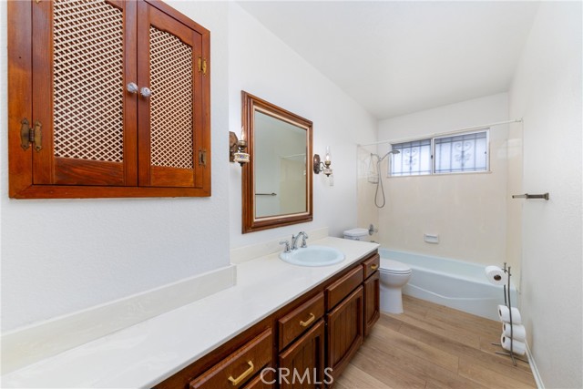 Detail Gallery Image 15 of 33 For 18053 Orange St, Hesperia,  CA 92345 - 5 Beds | 2/1 Baths