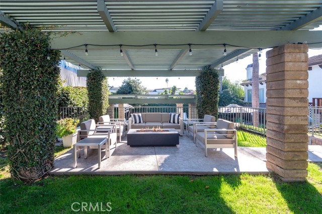 2110 Vanderbilt Lane, Redondo Beach, California 90278, 2 Bedrooms Bedrooms, ,2 BathroomsBathrooms,Residential,Sold,Vanderbilt,PV21255793