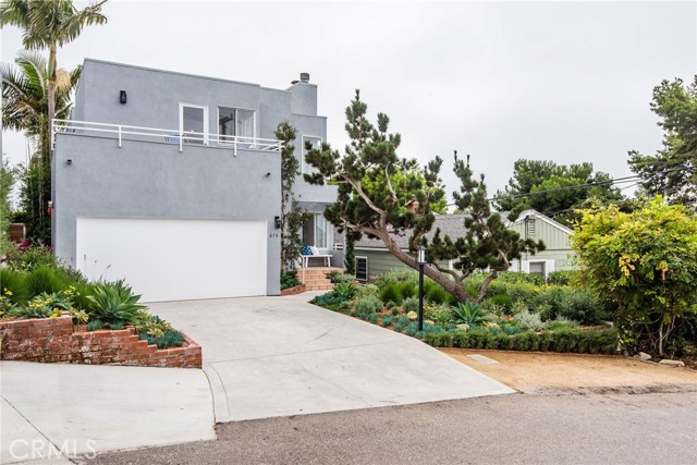 616 24th Place, Hermosa Beach, California 90254, 4 Bedrooms Bedrooms, ,3 BathroomsBathrooms,Residential,Sold,24th,SB18232429