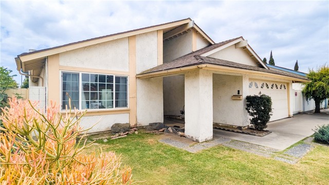 13522 Carnaby Street, Cerritos CA: https://media.crmls.org/medias/c9681c6d-15bf-4347-a834-10739b4758bf.jpg