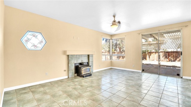 Detail Gallery Image 18 of 53 For 13257 Antioch Cir, Victorville,  CA 92392 - 4 Beds | 2/1 Baths