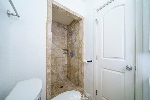 Detail Gallery Image 27 of 39 For 5518 Norwalk Bld, Whittier,  CA 90601 - 3 Beds | 2 Baths