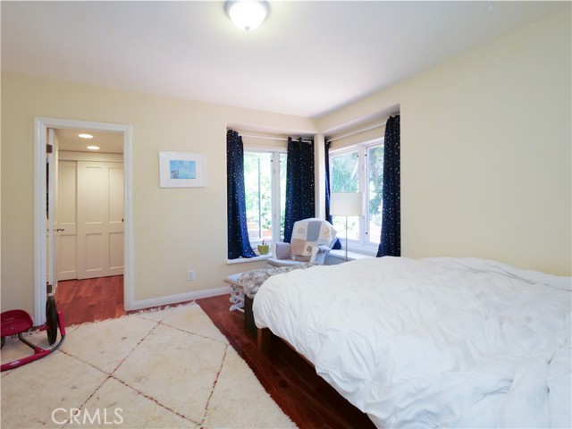 345 Palos Verdes W Drive, Palos Verdes Estates CA: https://media.crmls.org/medias/c968fd5b-eff2-45ef-b753-9584464c3df9.jpg