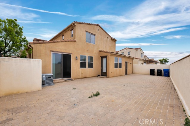 20212 Pienza Lane, Porter Ranch CA: https://media.crmls.org/medias/c969443e-6738-4585-9848-00c9562e5173.jpg