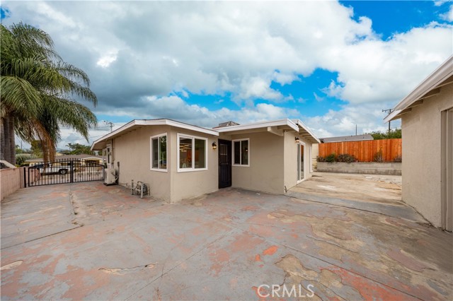 15220 Terracedale Drive, La Mirada CA: https://media.crmls.org/medias/c96a9661-73ce-417d-896a-dab9e906f1d0.jpg