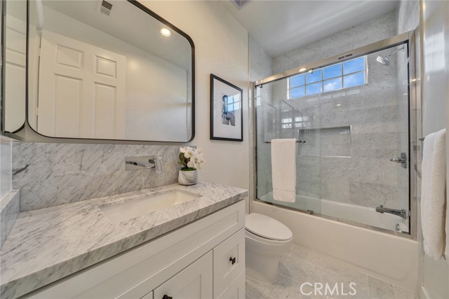5451 Newcastle Lane, Calabasas CA: https://media.crmls.org/medias/c96ac7da-028f-4a71-8e63-39c97ad2d399.jpg