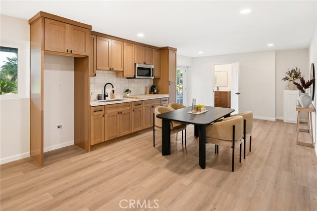 Detail Gallery Image 23 of 36 For 1367 Teepee Dr, Escondido,  CA 92027 - 4 Beds | 4 Baths