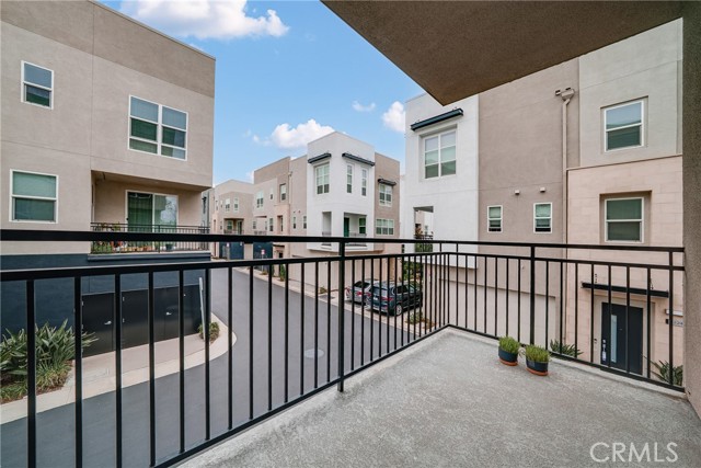 Detail Gallery Image 23 of 30 For 2210 Synergy, Irvine,  CA 92614 - 2 Beds | 2/1 Baths