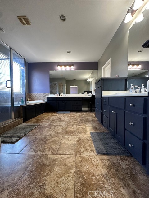 Detail Gallery Image 53 of 62 For 1971 Summerglen, Atwater,  CA 95301 - 5 Beds | 3/1 Baths