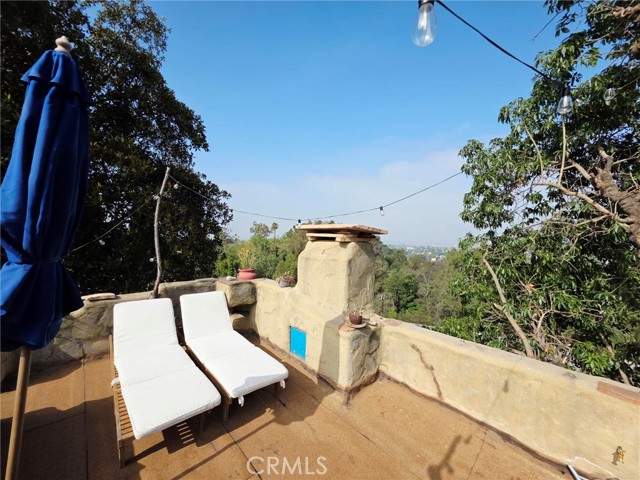 1403 Avon Park, Los Angeles CA: https://media.crmls.org/medias/c96fe935-2bcc-4841-81b9-650cb5060c81.jpg