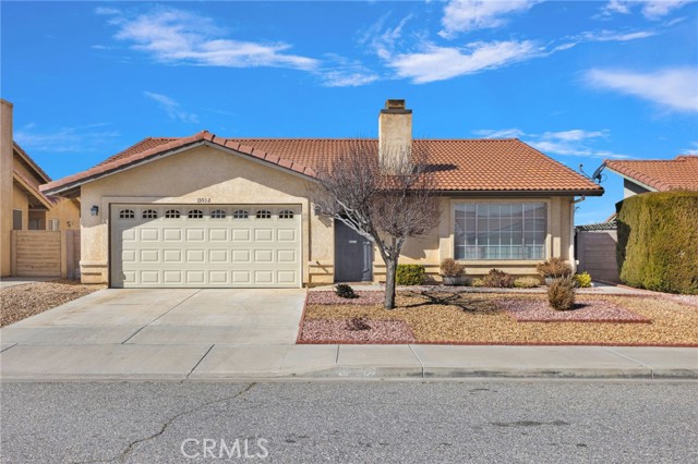 Detail Gallery Image 2 of 38 For 13032 Rainwood Ct, Victorville,  CA 92395 - 2 Beds | 2 Baths