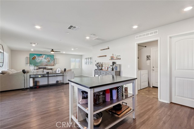 Detail Gallery Image 15 of 35 For 29430 Big Country Court, Winchester,  CA 92596 - 3 Beds | 2/1 Baths