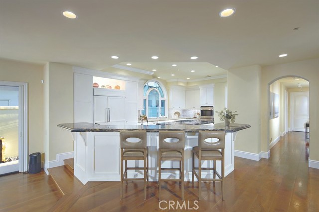 Detail Gallery Image 11 of 42 For 1 Elk Grove Ln, Laguna Niguel,  CA 92677 - 5 Beds | 5/2 Baths