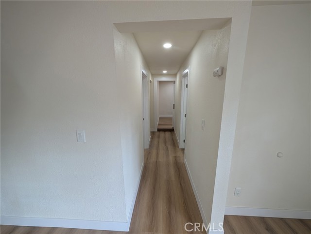 Detail Gallery Image 6 of 9 For 825 Laveta, Los Angeles,  CA 90026 - 3 Beds | 2 Baths