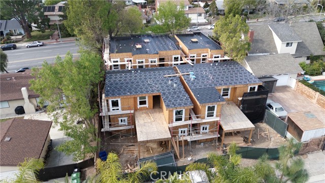 Detail Gallery Image 3 of 13 For 11348 Reseda a,  Porter Ranch,  CA 91326 - 3 Beds | 3 Baths