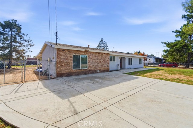 Detail Gallery Image 5 of 43 For 14789 Kimball, Hesperia,  CA 92345 - 3 Beds | 2 Baths