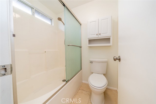 Detail Gallery Image 19 of 42 For 13686 Sylvan Oaks Rd, Victorville,  CA 92392 - 3 Beds | 2 Baths