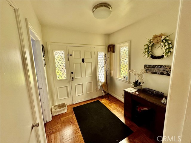 422 E Hermosa Street, Santa Maria CA: https://media.crmls.org/medias/c9748fba-fd26-4839-a79b-45bc2fe80a61.jpg