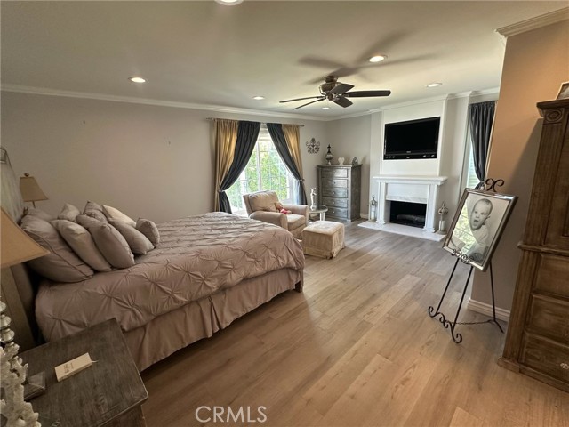 Detail Gallery Image 9 of 20 For 8456 Melba Ave, West Hills,  CA 91304 - 4 Beds | 3 Baths