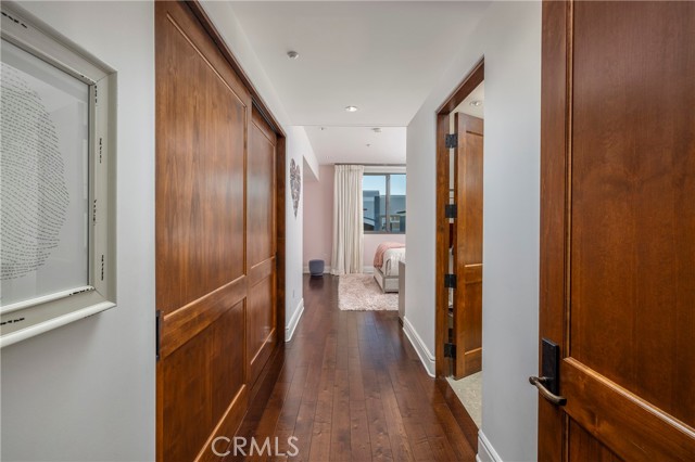 Image 31 of 57 For 345 Colorado Boulevard 404